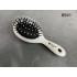 Пластиковая массажная щетка Salon Professional нейлоновая щетина, овальная 8941