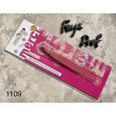 Пинцет для бровей Merci 1109