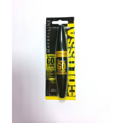 Стойкая тушь для ресниц Maybelline The Colossal 36h Longwear Mascara в упаковке