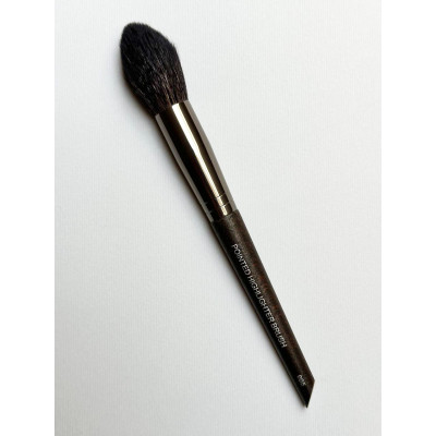 Пензель для хайлайтера Bogenia Professional Pointed Highlighter Brush BG200 005