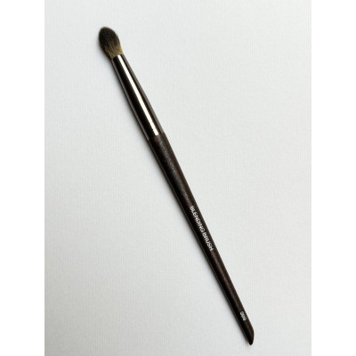Пензель для нанесення та розтушовування тіней Bogenia Professional Blending Brush BG200 009