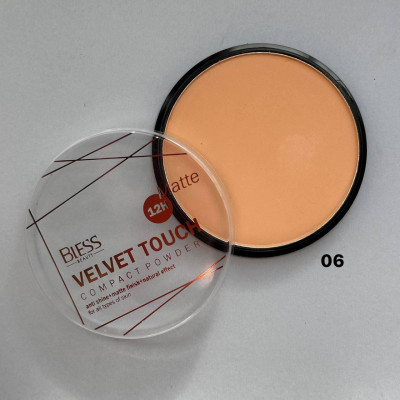 Компактная пудра Bless Beauty Velvet Touch 106
