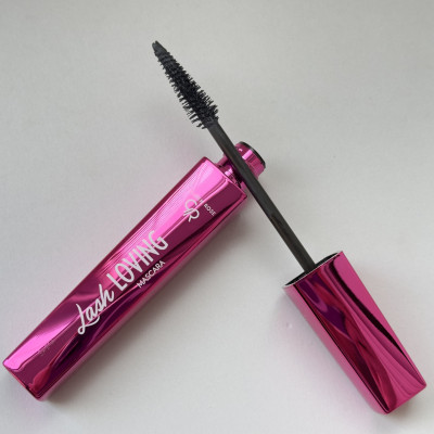 Тушь для ресниц черная Lash Loving Golden Rose
