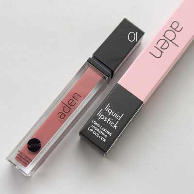 Матовая помада Aden Tattoo Effect Lipstick №01 Nude Chocolate