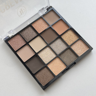 Палетка теней для макияжа CREATIVE PALETTE Triumph СТЕ39 03