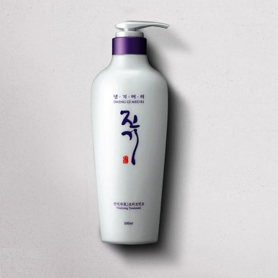 Кондиционер восстанавливающий против выпадения волос Daeng Gi Meo Ri JIN GI Vitalizing Treatment 500ml