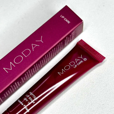 Бальзам для губ MODAY Femme Fatale Peptides Lips 10 мл