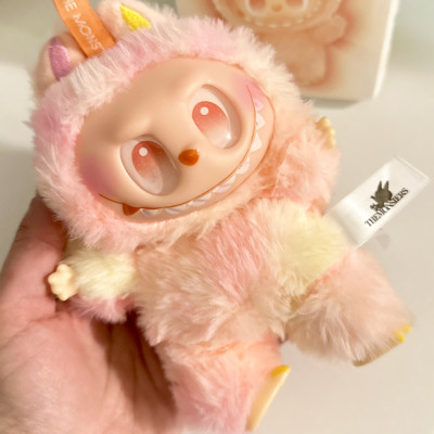 Игрушка-сюрприз  Labubu