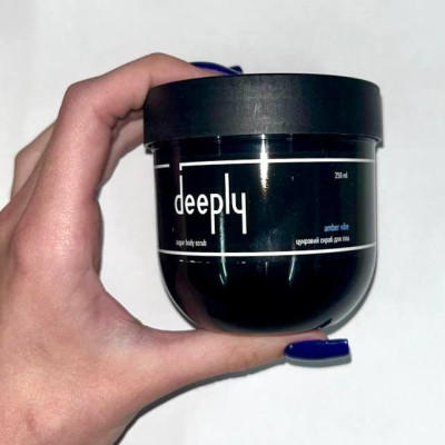 Сахарный скраб для тела Deeply Amber Vibe Sugar Body Scrub 250 мл