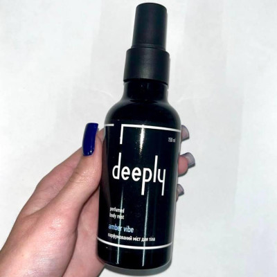 Парфюмированный мист для тела Deeply Amber Vibe Perfumed Body Mist 150 мл