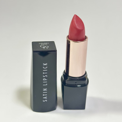 Помада для губ Golden Rose Satin 18 С ВИТРИНЫ