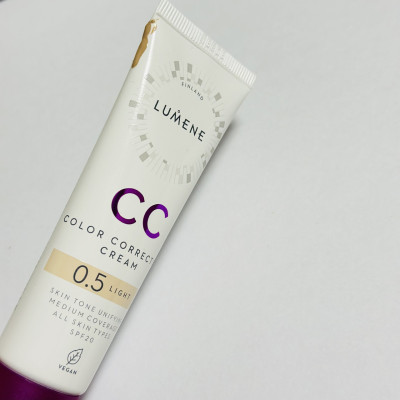 Тональний крем Lumene CC Color Correcting Cream SPF20  Light 05